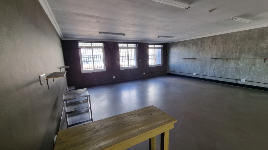 To Let Commercial Property for Rent in Woodstock Western Cape